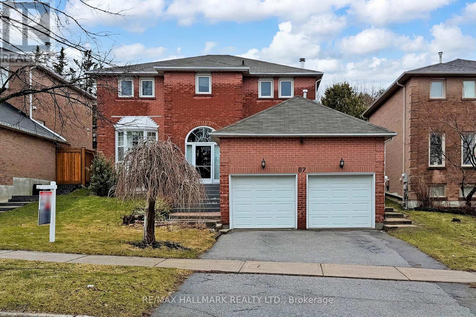 87 AUTUMN WAY, Aurora, Ontario