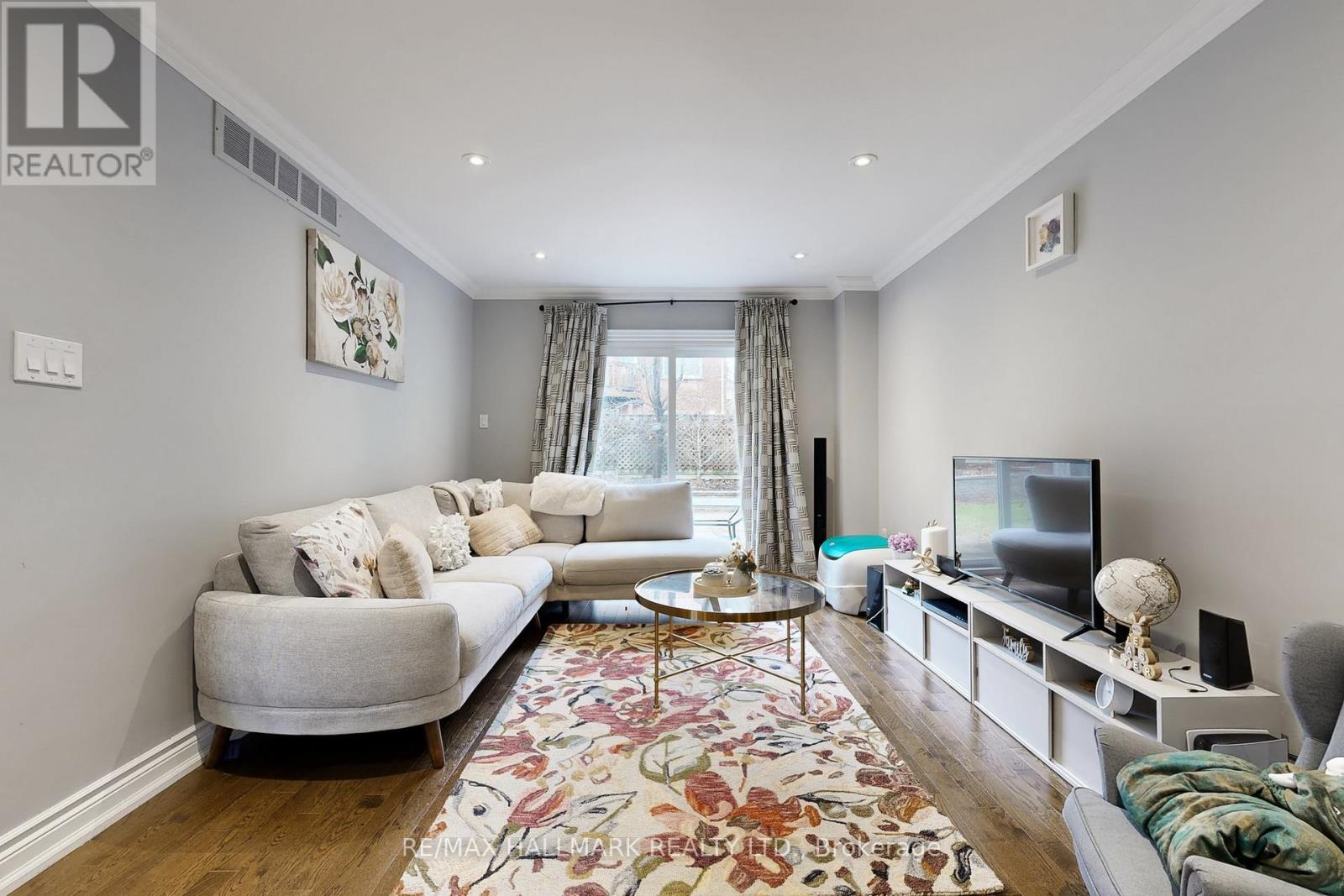 87 Autumn Way, Aurora, Ontario  L4G 4P7 - Photo 13 - N12962574