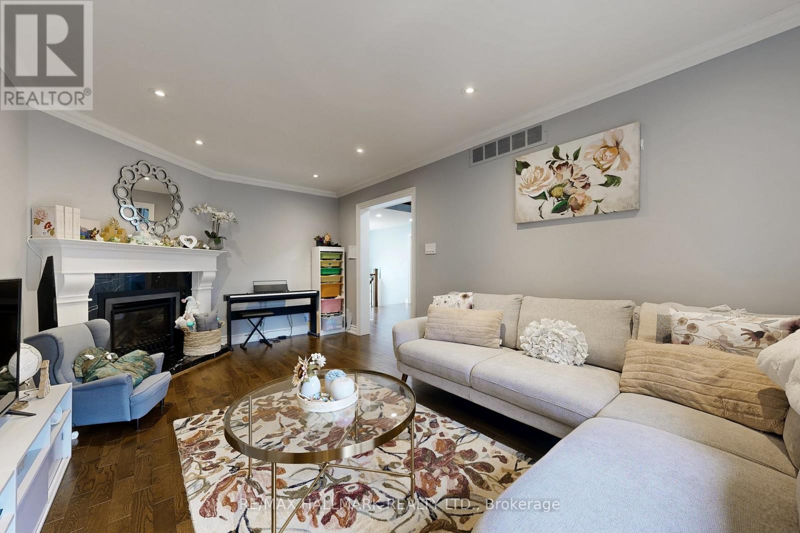 87 Autumn Way, Aurora, Ontario  L4G 4P7 - Photo 15 - N12962574