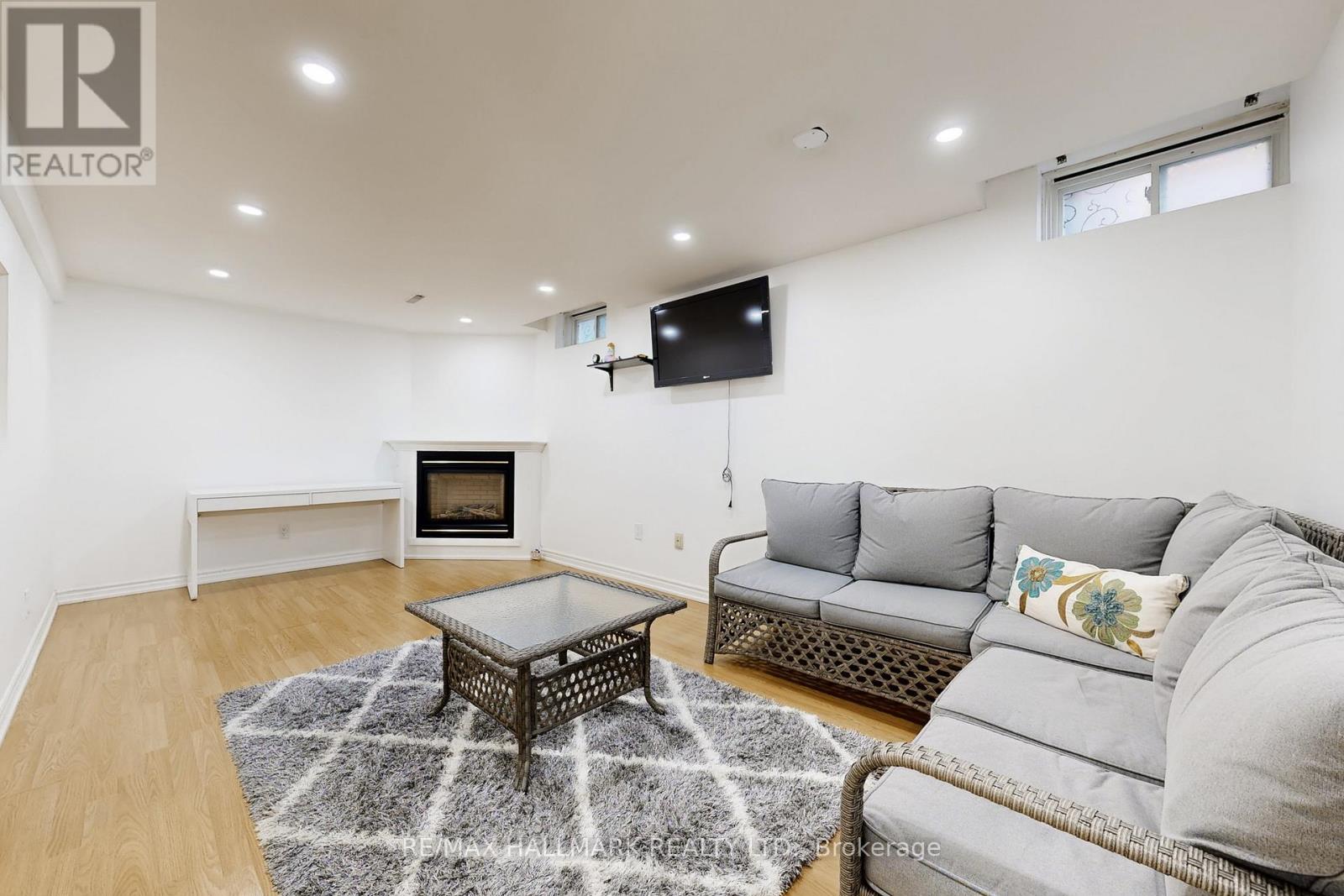 87 Autumn Way, Aurora, Ontario  L4G 4P7 - Photo 37 - N12962574