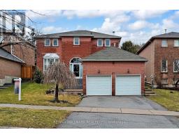 87 AUTUMN WAY, Aurora, Ontario