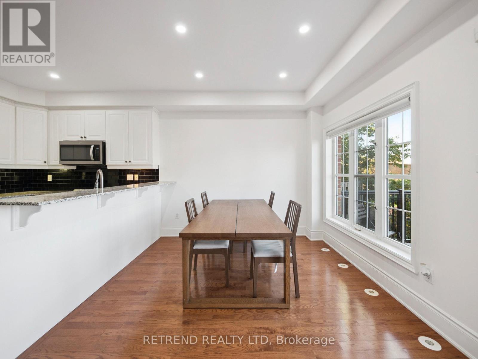 26 Golden Spruce Lane, Vaughan (Maple), Ontario  L6A 0J6 - Photo 16 - N12962644