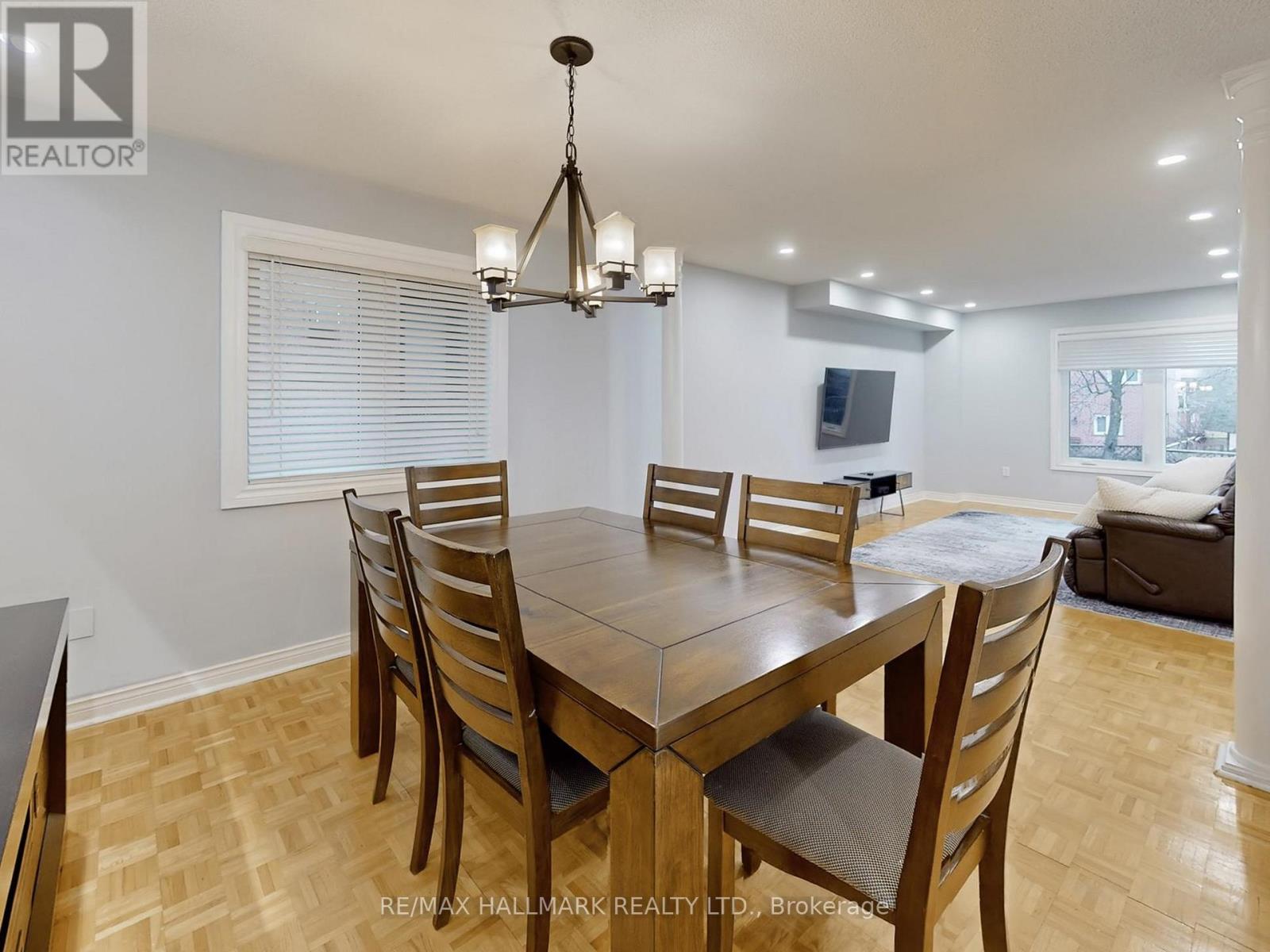 156 Stone Road, Aurora, Ontario  L4G 6Y9 - Photo 12 - N12962716