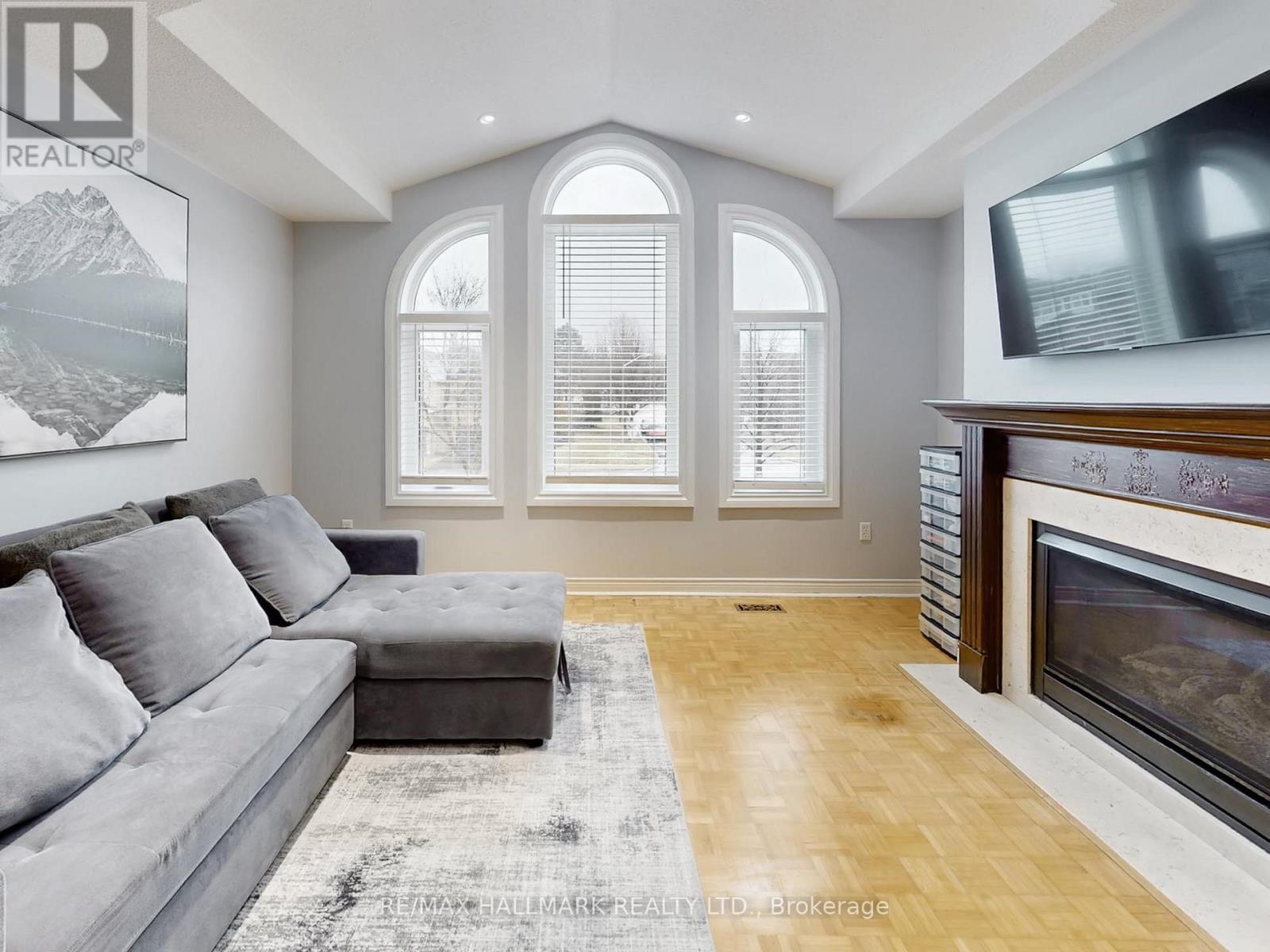 156 Stone Road, Aurora, Ontario  L4G 6Y9 - Photo 21 - N12962716