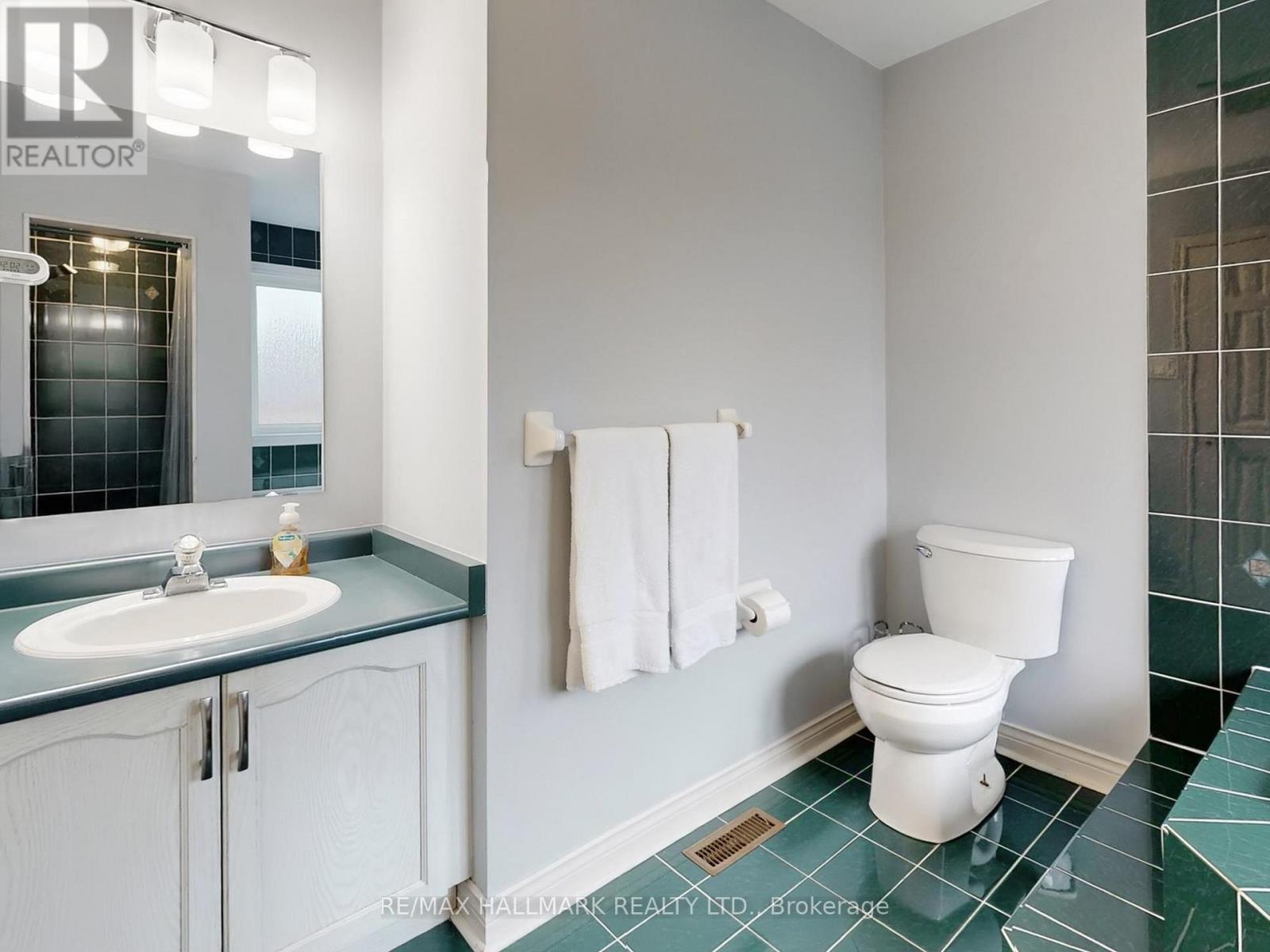 156 Stone Road, Aurora, Ontario  L4G 6Y9 - Photo 29 - N12962716