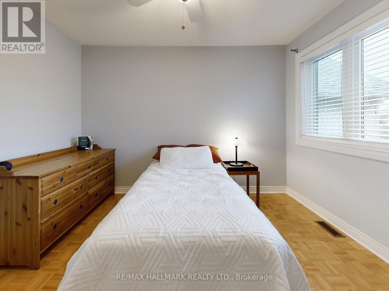 156 Stone Road, Aurora, Ontario  L4G 6Y9 - Photo 35 - N12962716