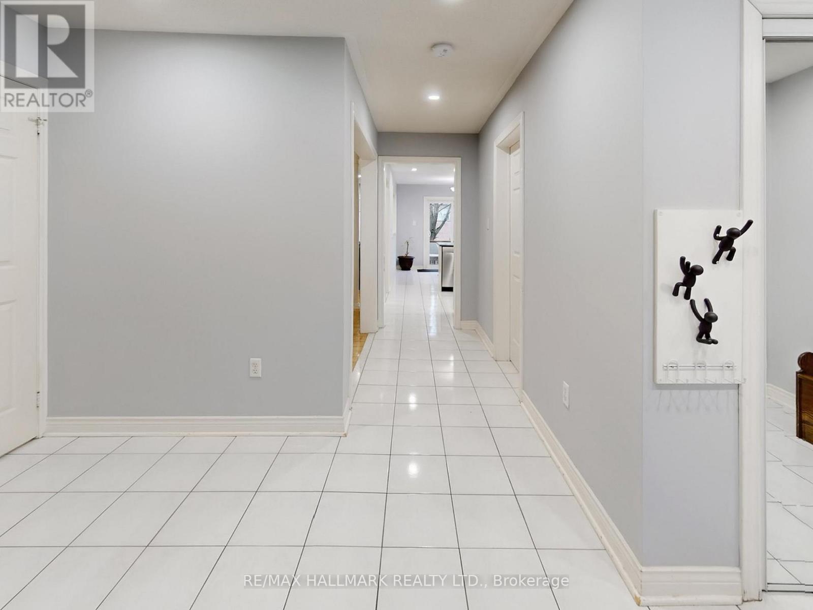 156 Stone Road, Aurora, Ontario  L4G 6Y9 - Photo 8 - N12962716