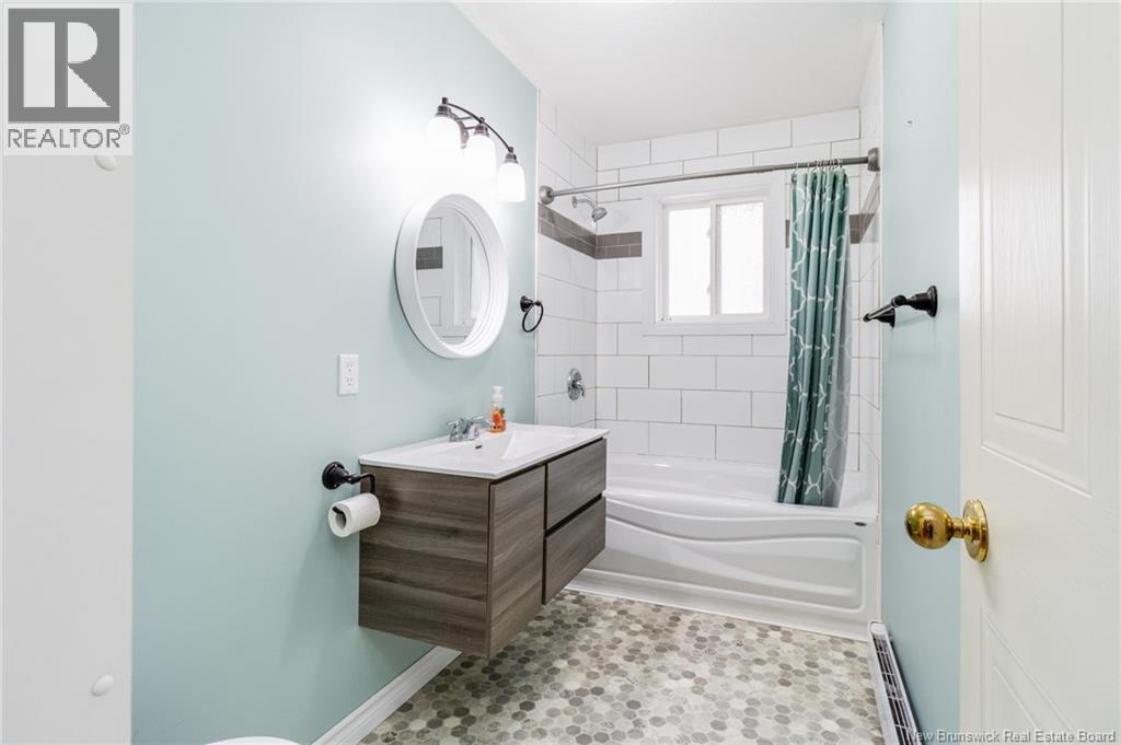 76 Sprucewood Drive, New Maryland, New Brunswick  E3C 1C6 - Photo 16 - NB136286