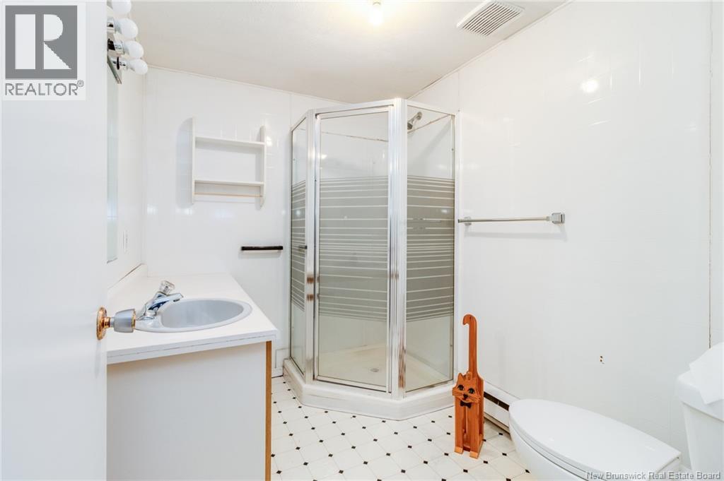 76 Sprucewood Drive, New Maryland, New Brunswick  E3C 1C6 - Photo 31 - NB136286