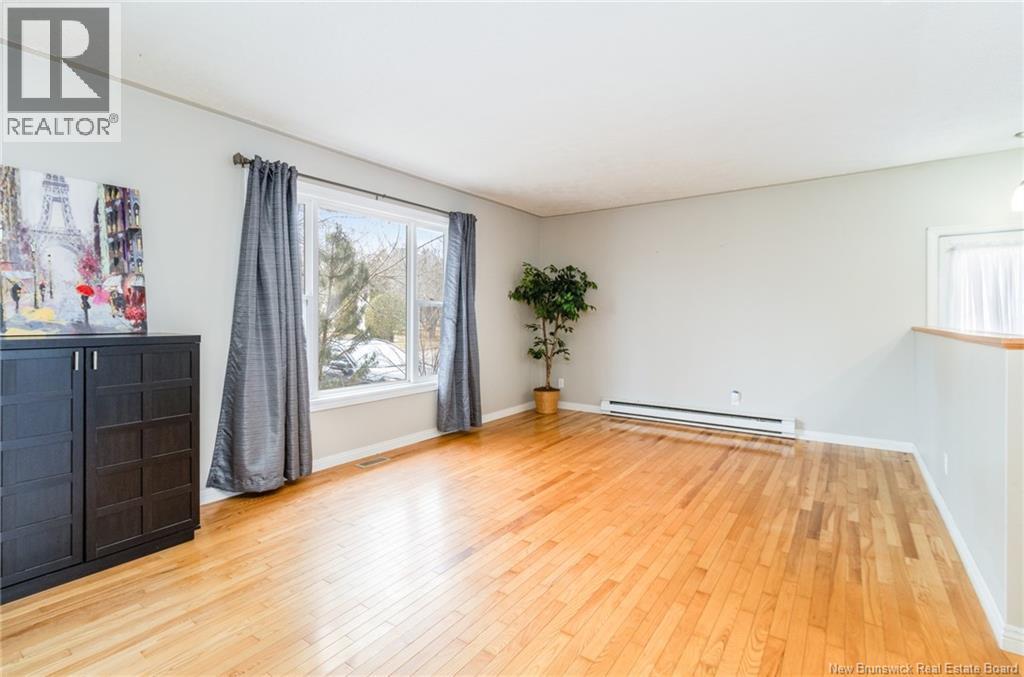 76 Sprucewood Drive, New Maryland, New Brunswick  E3C 1C6 - Photo 8 - NB136286