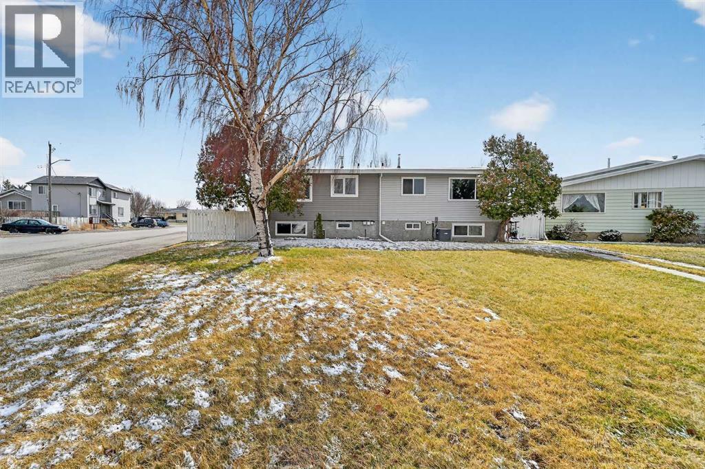 1016 42 Avenue N, Lethbridge, Alberta  T1H 6C1 - Photo 2 - A2299505