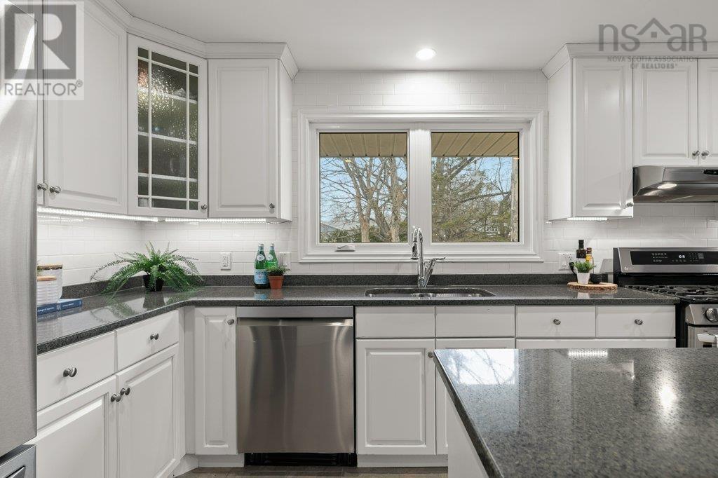 12 Brookdale Crescent, Dartmouth, Nova Scotia  B3A 2R5 - Photo 18 - 202606394