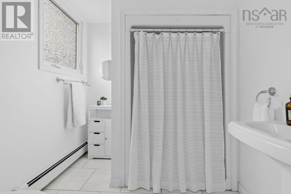 12 Brookdale Crescent, Dartmouth, Nova Scotia  B3A 2R5 - Photo 35 - 202606394