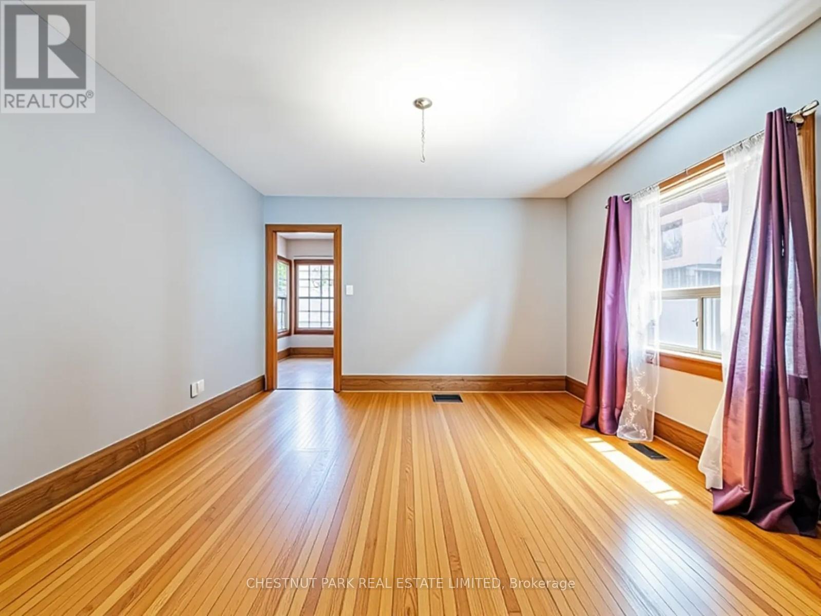 673 Durie Street, Toronto (Runnymede-Bloor West Village), Ontario  M6S 3H4 - Photo 10 - W12962584