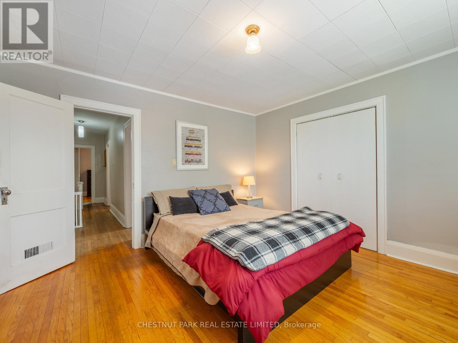 673 Durie Street, Toronto (Runnymede-Bloor West Village), Ontario  M6S 3H4 - Photo 17 - W12962584