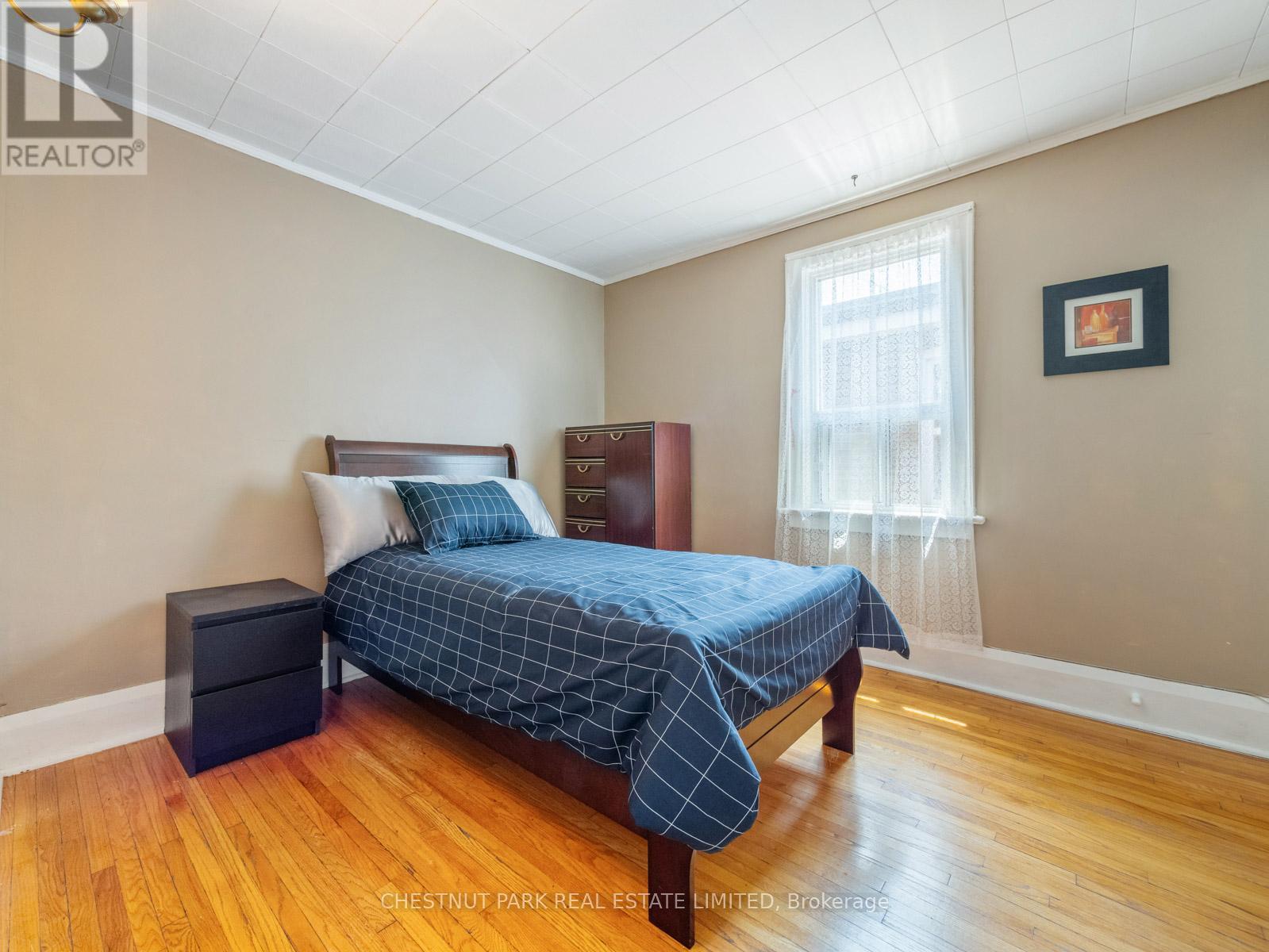 673 Durie Street, Toronto (Runnymede-Bloor West Village), Ontario  M6S 3H4 - Photo 23 - W12962584