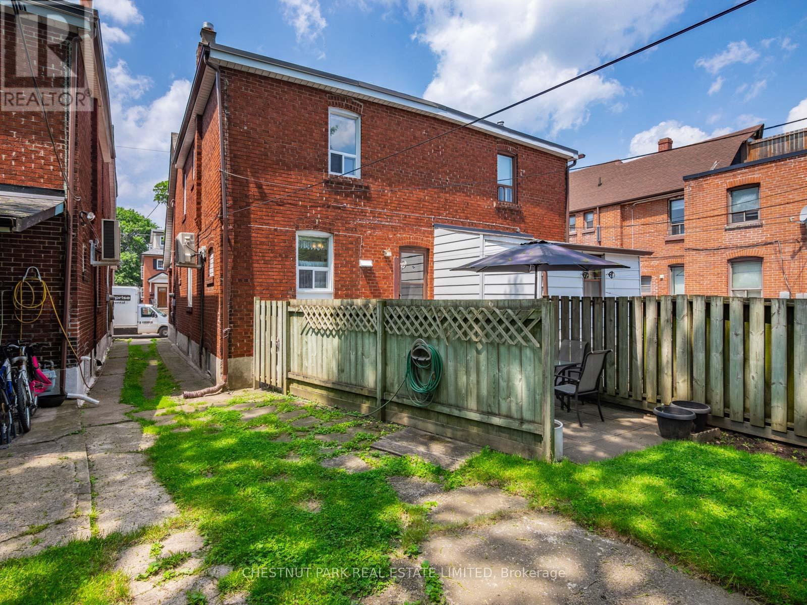673 Durie Street, Toronto (Runnymede-Bloor West Village), Ontario  M6S 3H4 - Photo 31 - W12962584
