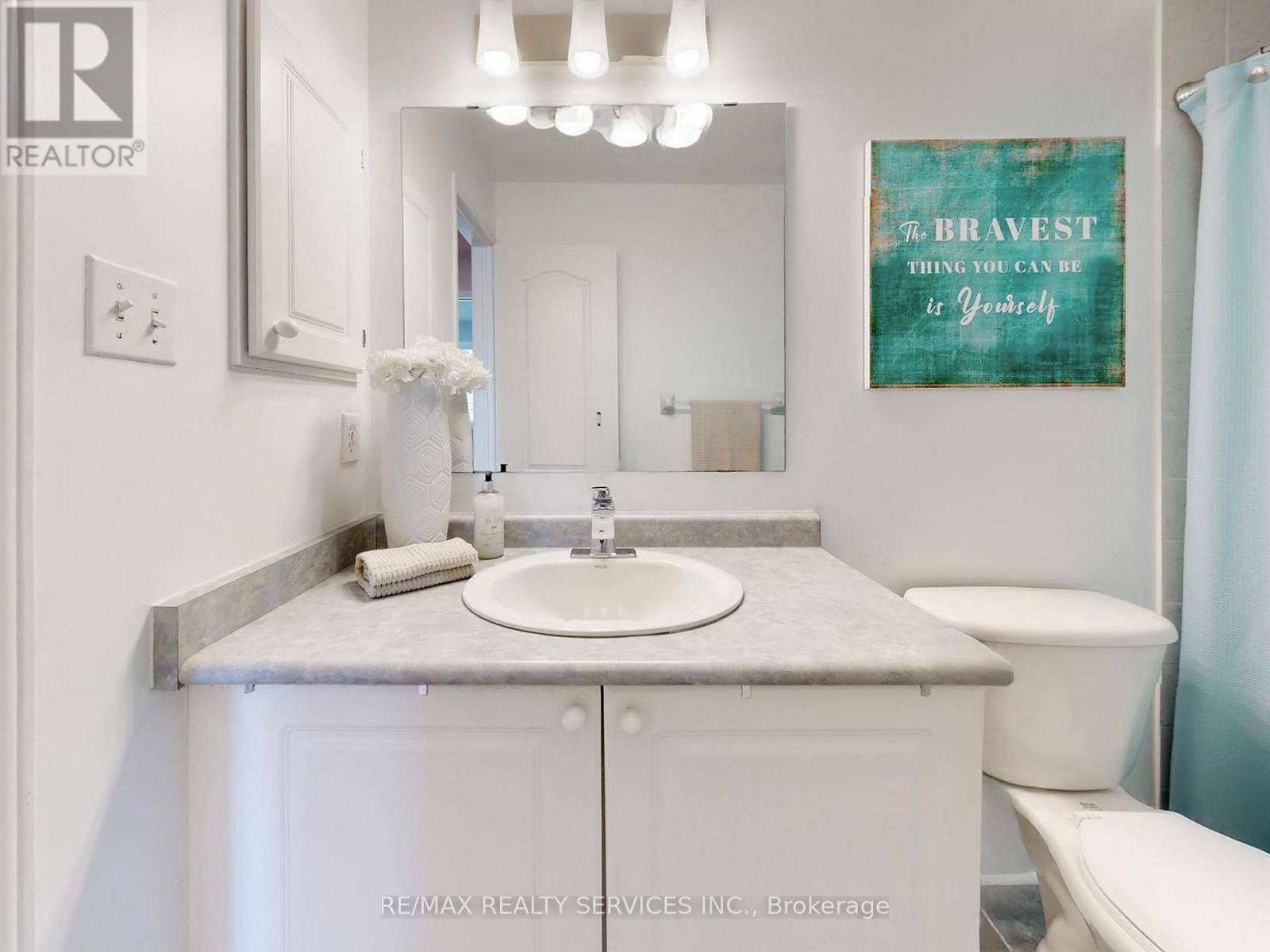 6169 Rowers Crescent, Mississauga, Ontario  L5V 3A1 - Photo 32 - W12962618