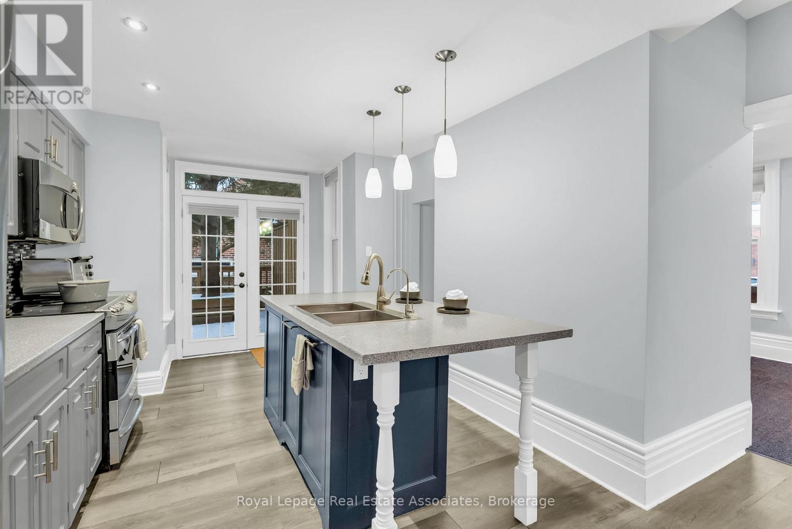 1 Third Avenue, Orangeville, Ontario  L9W 1G8 - Photo 12 - W12962622