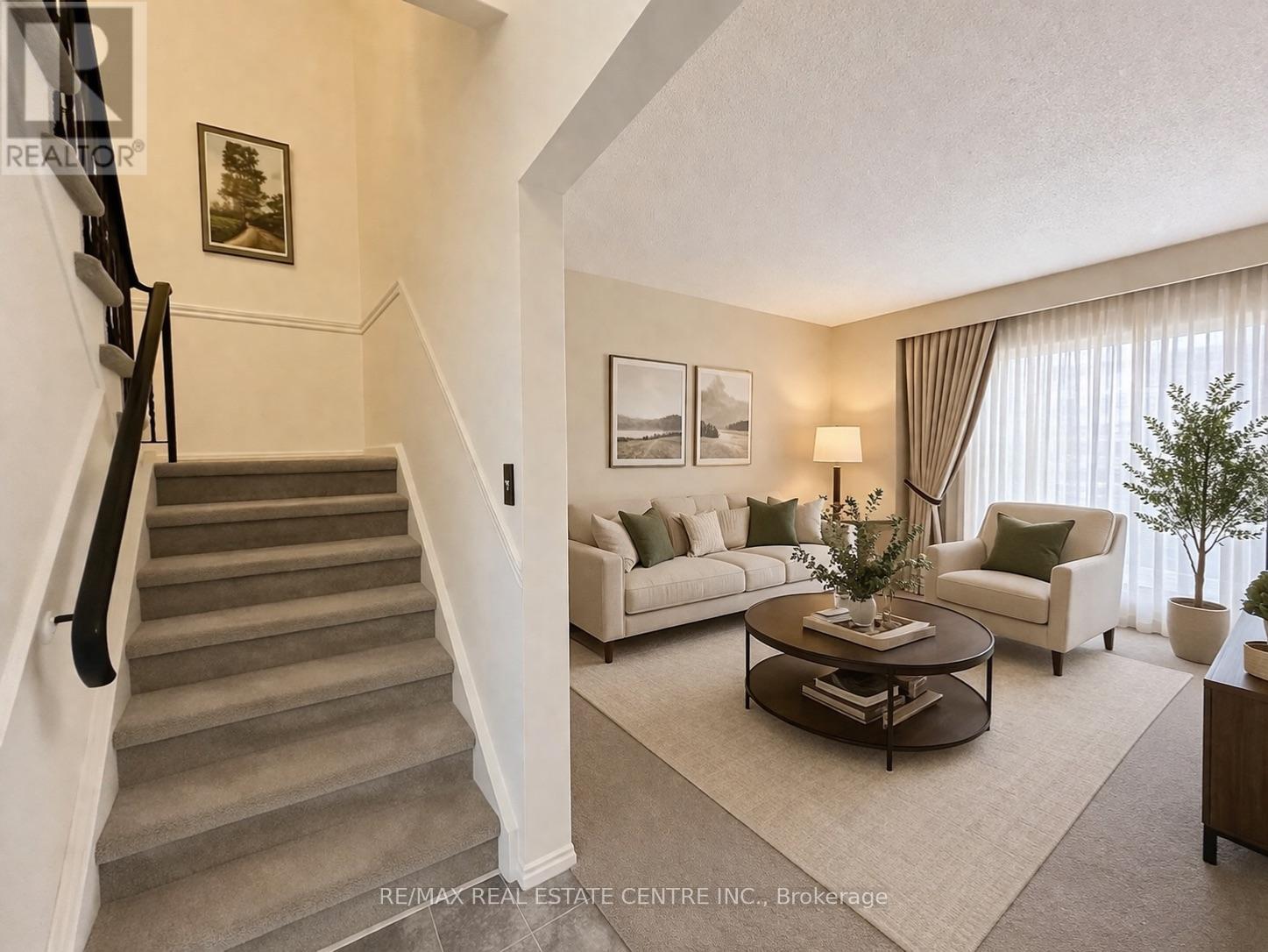 486 Galedowns Court, Mississauga, Ontario  L5A 3H9 - Photo 13 - W12962640