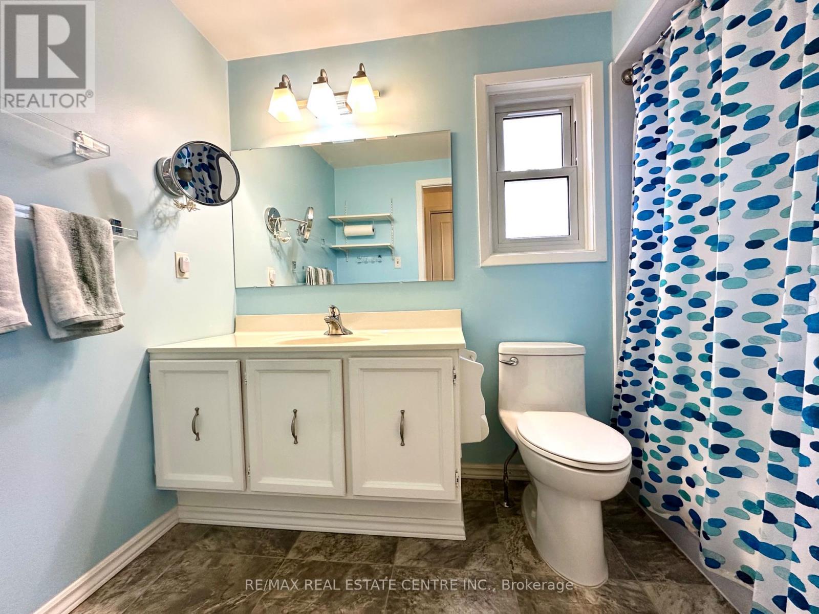 486 Galedowns Court, Mississauga, Ontario  L5A 3H9 - Photo 33 - W12962640