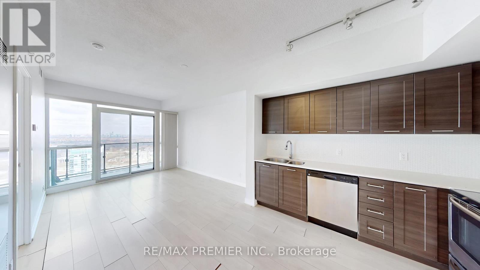 4605 - 2200 Lake Shore Boulevard W, Toronto (Mimico), Ontario  M8V 1A4 - Photo 4 - W12962646