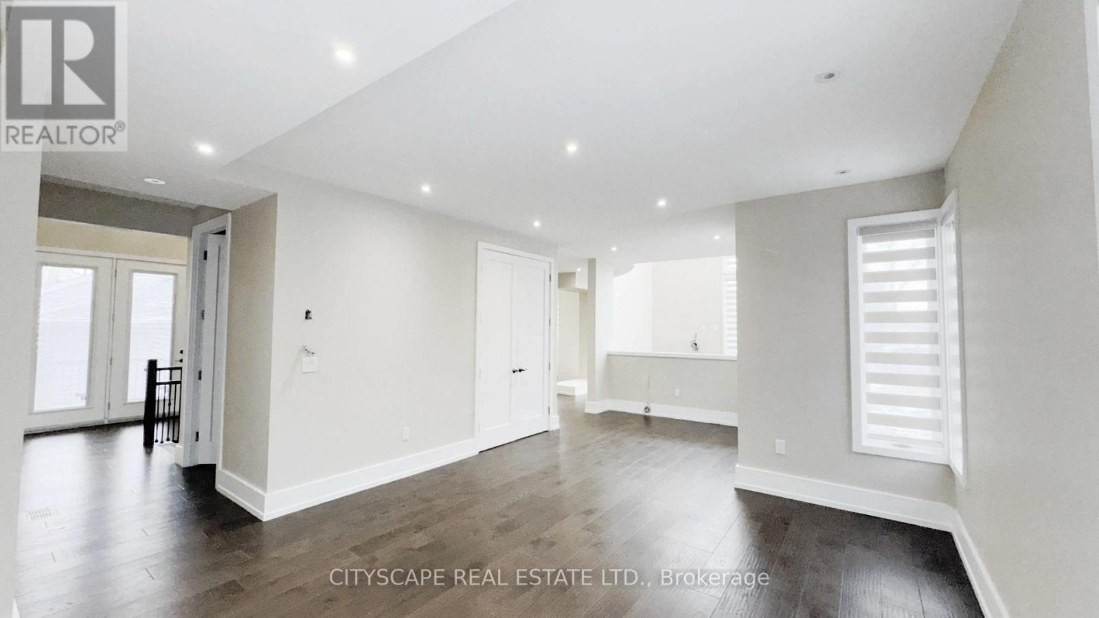 204 Mary Street, Oakville (Co Central), Ontario  L6K 1S4 - Photo 22 - W12962650