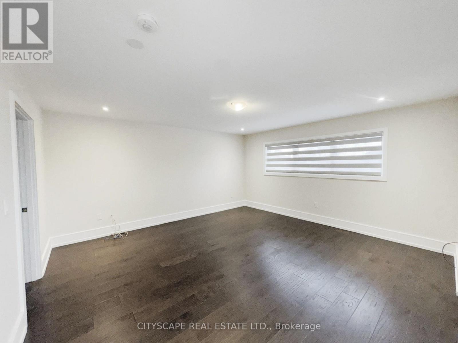 204 Mary Street, Oakville (Co Central), Ontario  L6K 1S4 - Photo 24 - W12962650