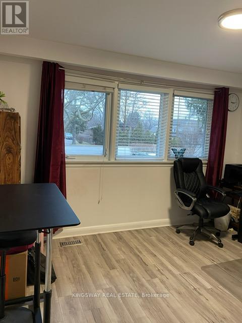 2026 Rebecca Street, Oakville (Br Bronte), Ontario  L6L 2A2 - Photo 6 - W12962652