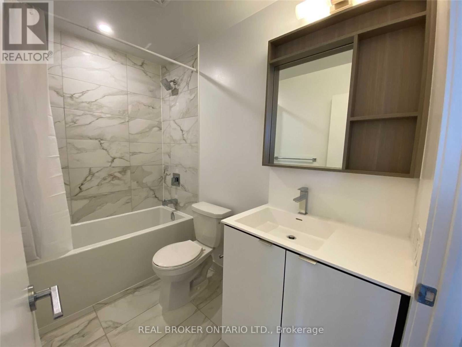 2212 - 4065 Confederation Parkway, Mississauga (City Centre), Ontario  L5B 4N1 - Photo 10 - W12962656