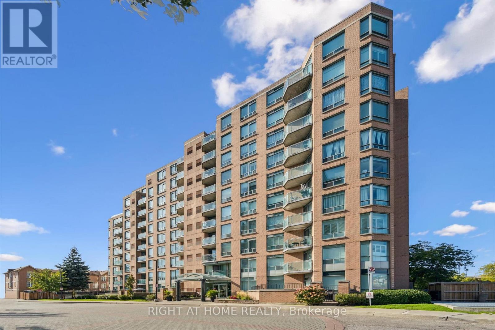 304 - 190 MANITOBA STREET, Toronto, Ontario