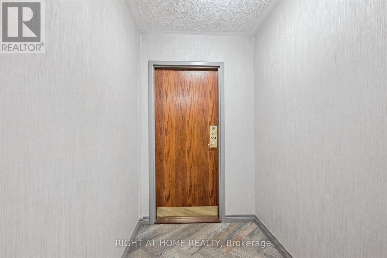 304 - 190 Manitoba Street, Toronto (Mimico), Ontario  M8Y 3Y8 - Photo 27 - W12962684