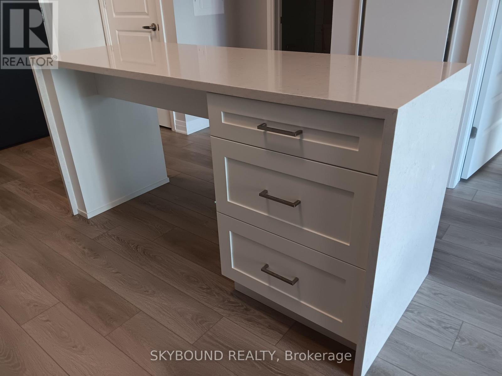 213 - 480 Gordon Krantz Avenue, Milton, Ontario  L9E 1Z4 - Photo 5 - W12962690