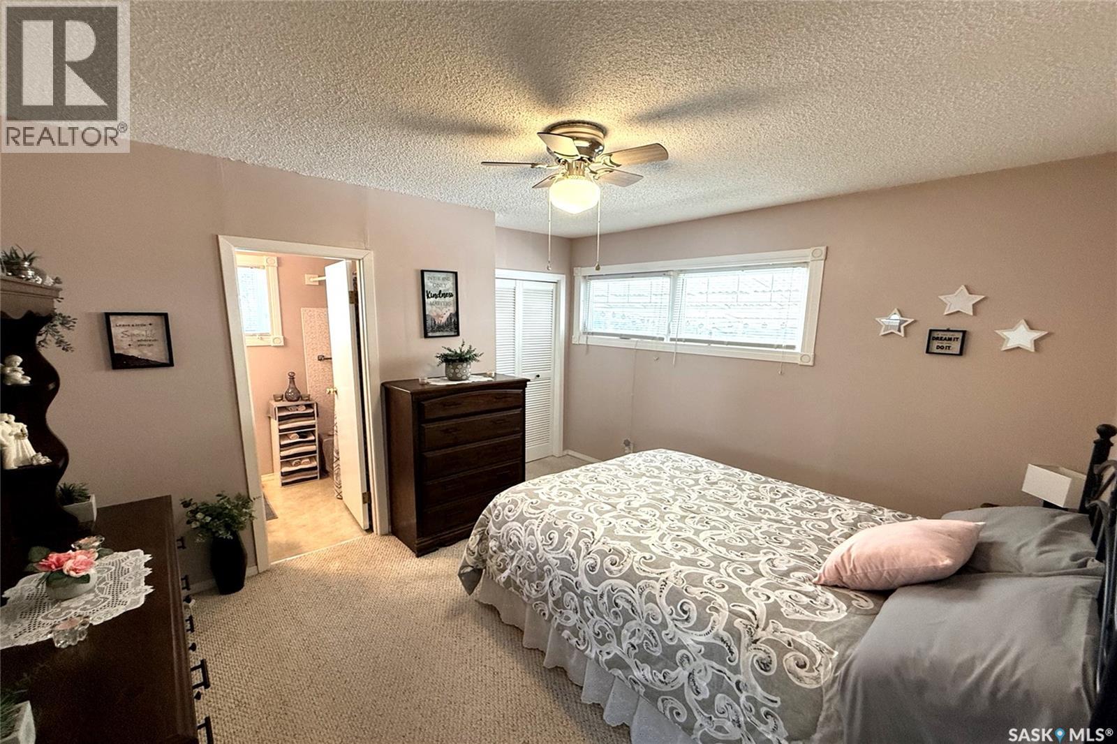 215 College Avenue, Regina, Saskatchewan  S4N 0W7 - Photo 18 - SK032227