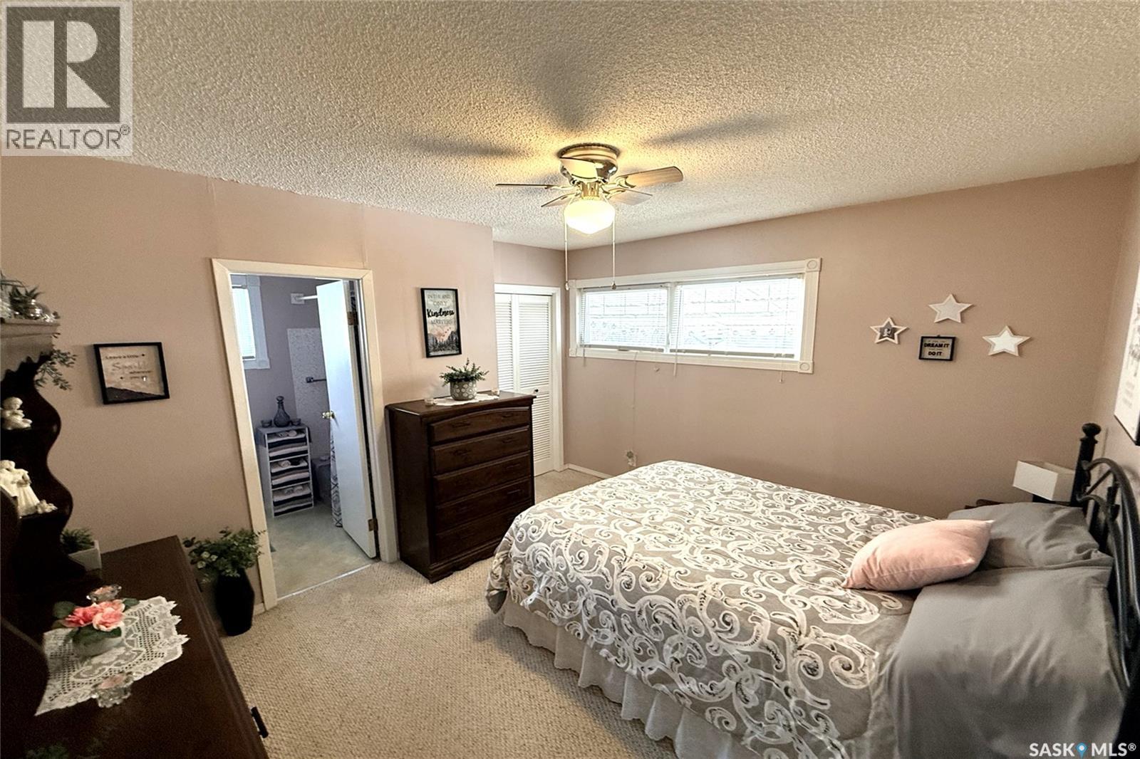 215 College Avenue, Regina, Saskatchewan  S4N 0W7 - Photo 20 - SK032227