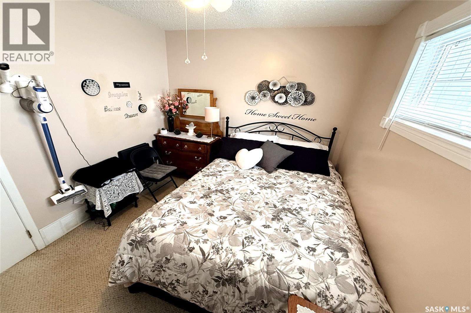 215 College Avenue, Regina, Saskatchewan  S4N 0W7 - Photo 22 - SK032227