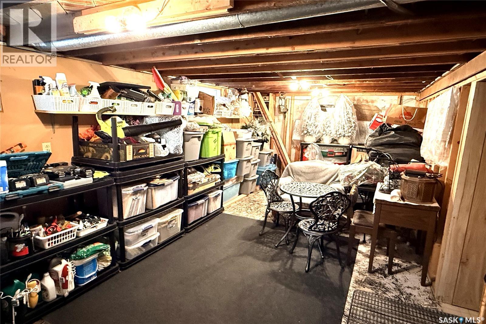 215 College Avenue, Regina, Saskatchewan  S4N 0W7 - Photo 23 - SK032227