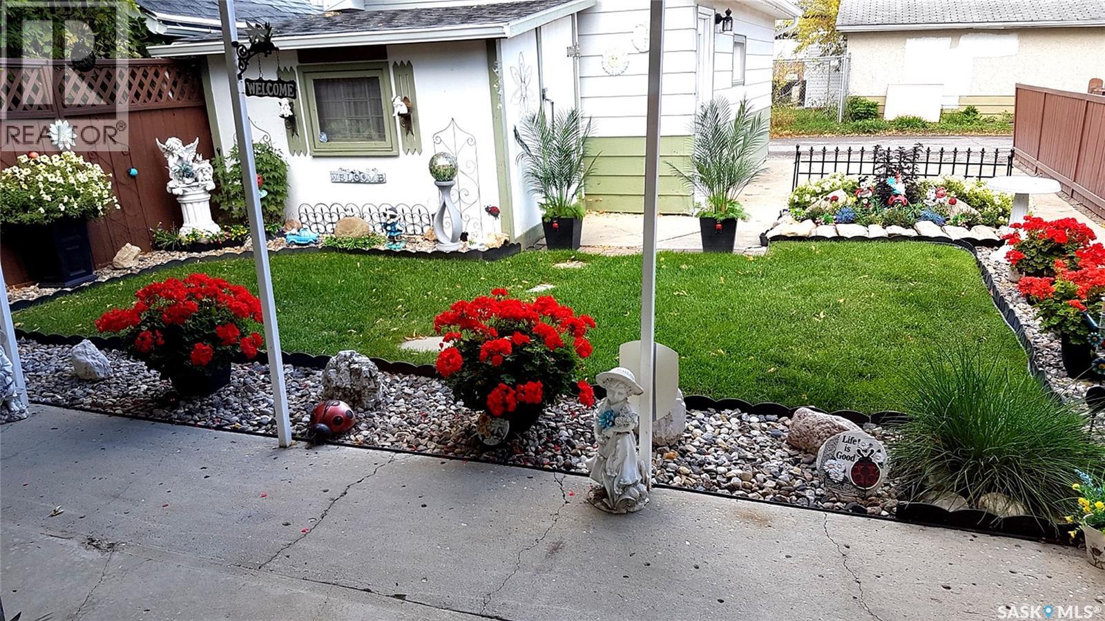 215 College Avenue, Regina, Saskatchewan  S4N 0W7 - Photo 26 - SK032227