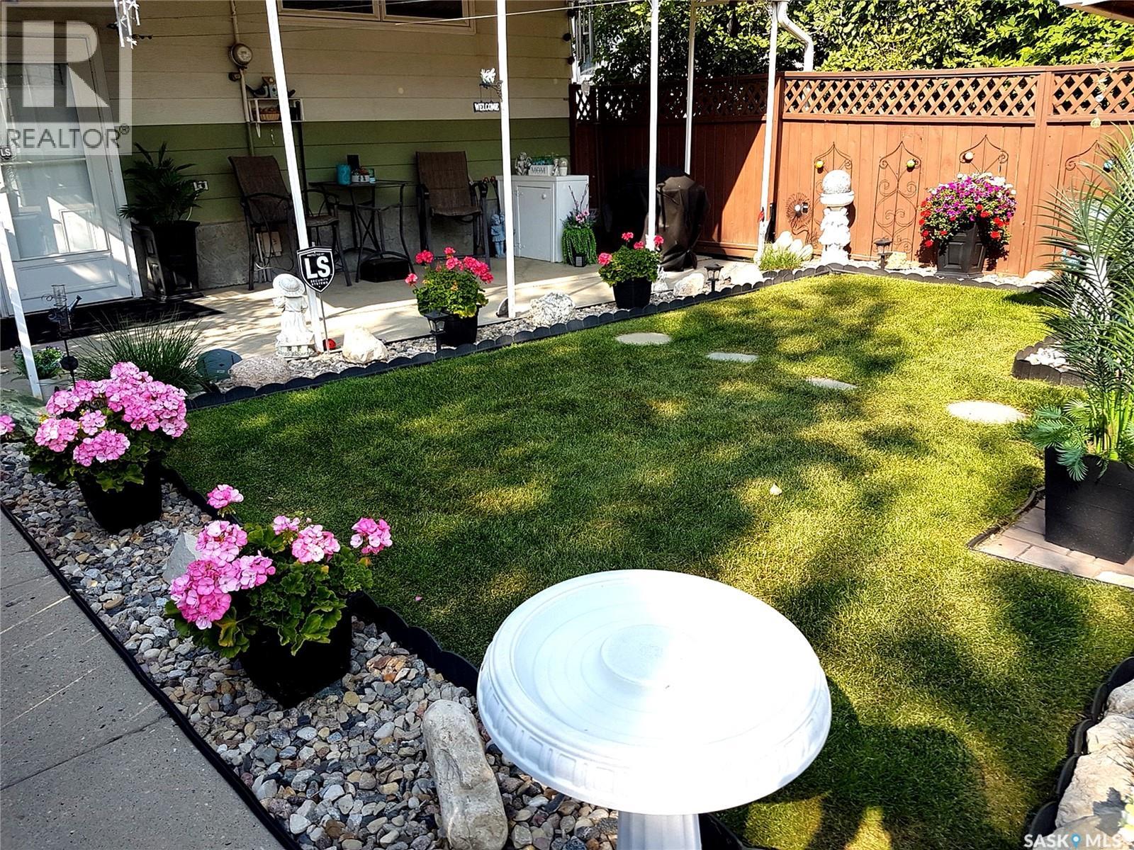 215 College Avenue, Regina, Saskatchewan  S4N 0W7 - Photo 29 - SK032227