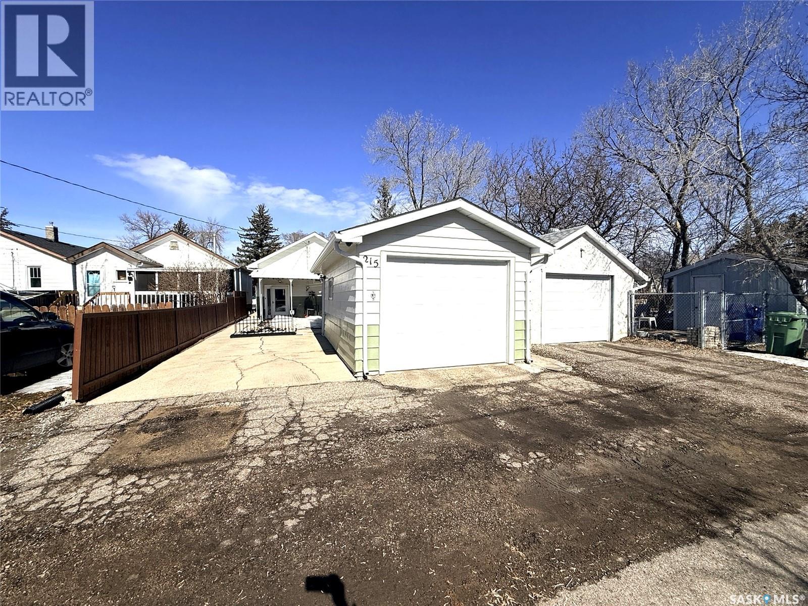 215 College Avenue, Regina, Saskatchewan  S4N 0W7 - Photo 33 - SK032227