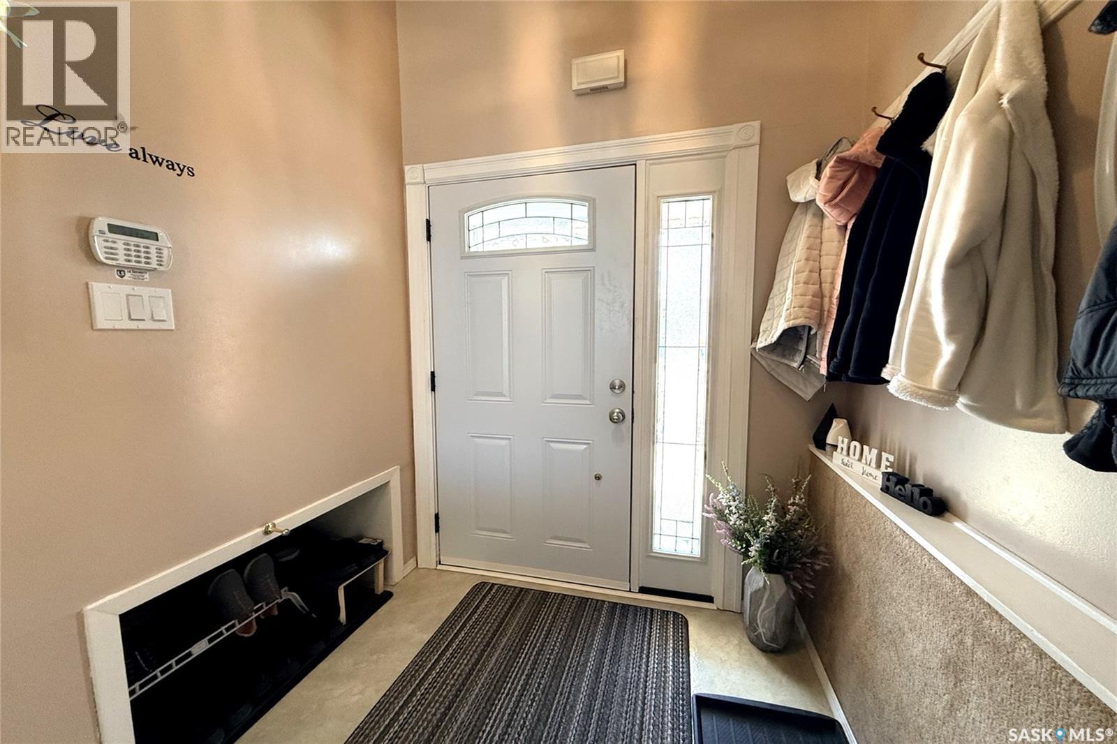 215 College Avenue, Regina, Saskatchewan  S4N 0W7 - Photo 8 - SK032227