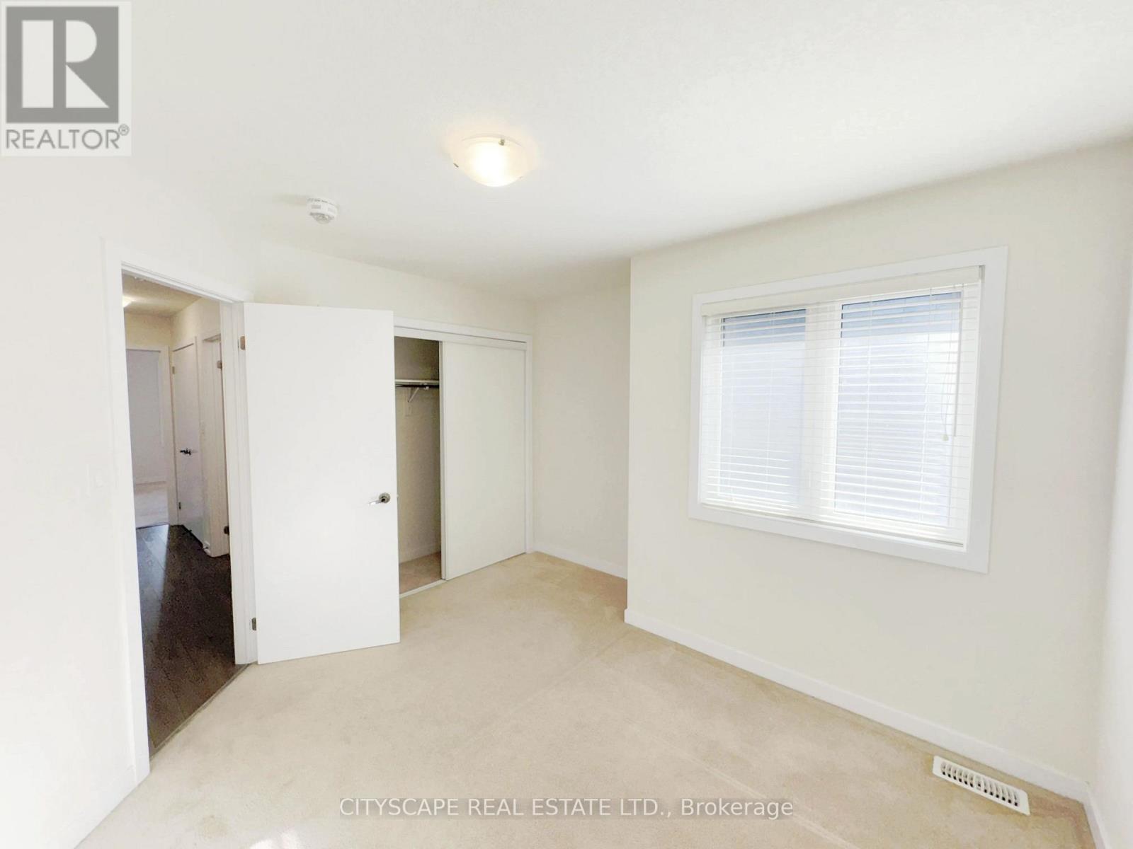 16 Pagebrook Crescent, Hamilton (Stoney Creek Mountain), Ontario  L8J 0K7 - Photo 35 - X12962654