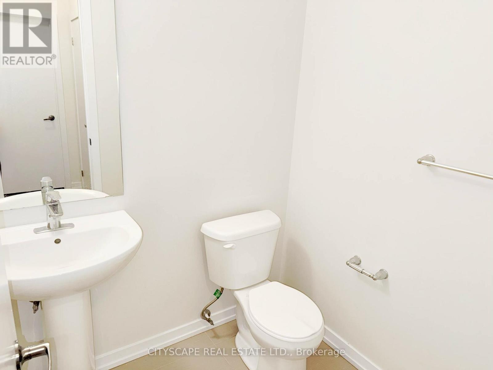 16 Pagebrook Crescent, Hamilton (Stoney Creek Mountain), Ontario  L8J 0K7 - Photo 45 - X12962654