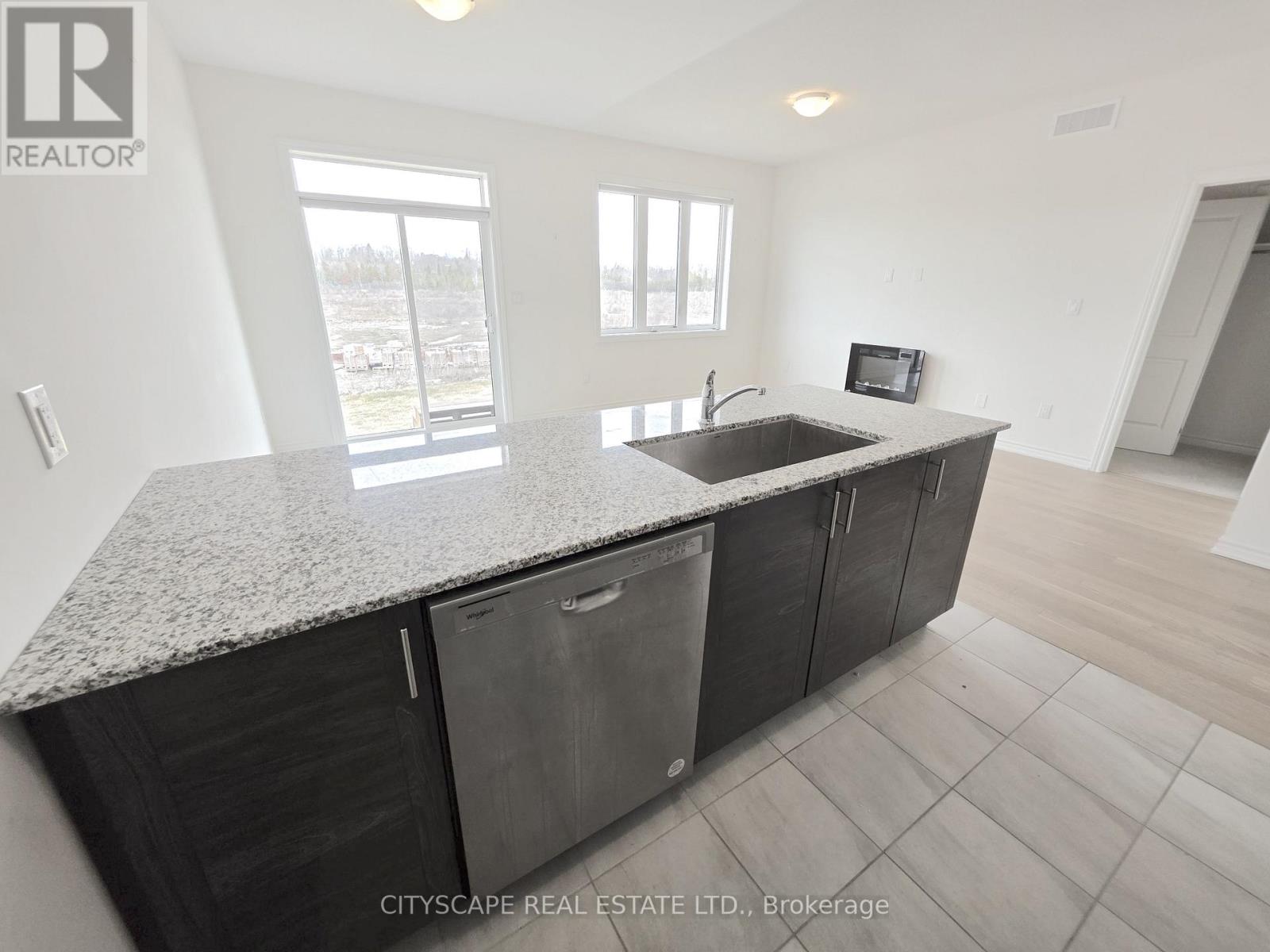 48 Hillcroft Way, Kawartha Lakes, Ontario  K0M 1A0 - Photo 14 - X12962692