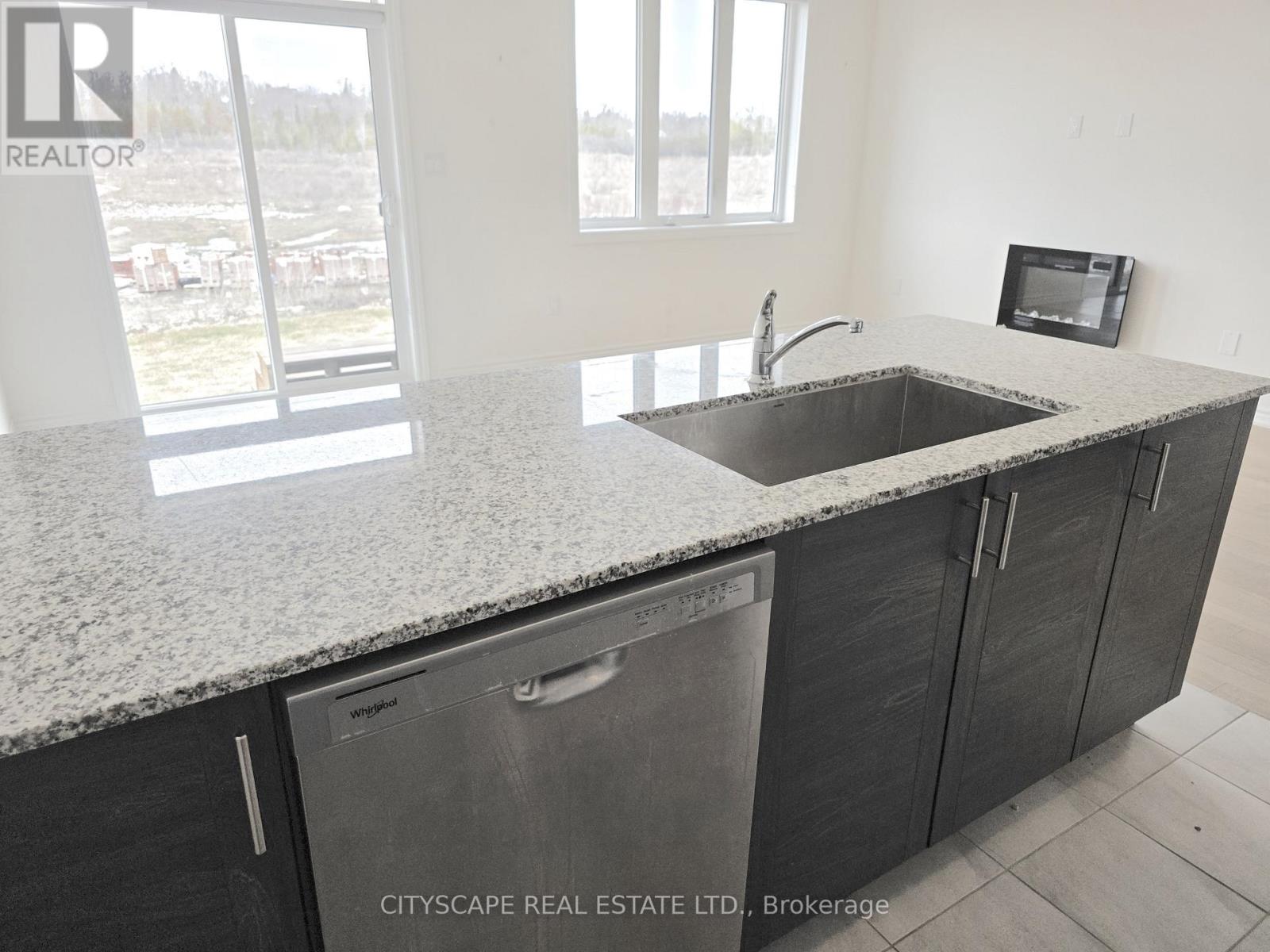 48 Hillcroft Way, Kawartha Lakes, Ontario  K0M 1A0 - Photo 16 - X12962692