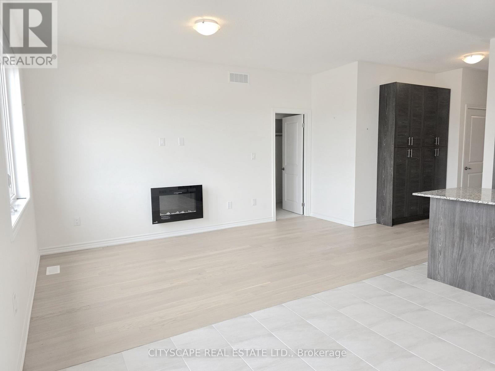 48 Hillcroft Way, Kawartha Lakes, Ontario  K0M 1A0 - Photo 18 - X12962692