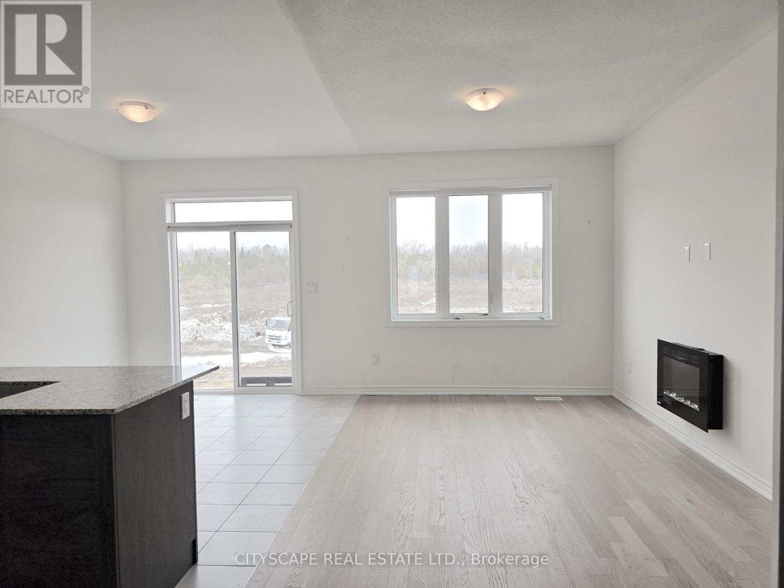 48 Hillcroft Way, Kawartha Lakes, Ontario  K0M 1A0 - Photo 24 - X12962692