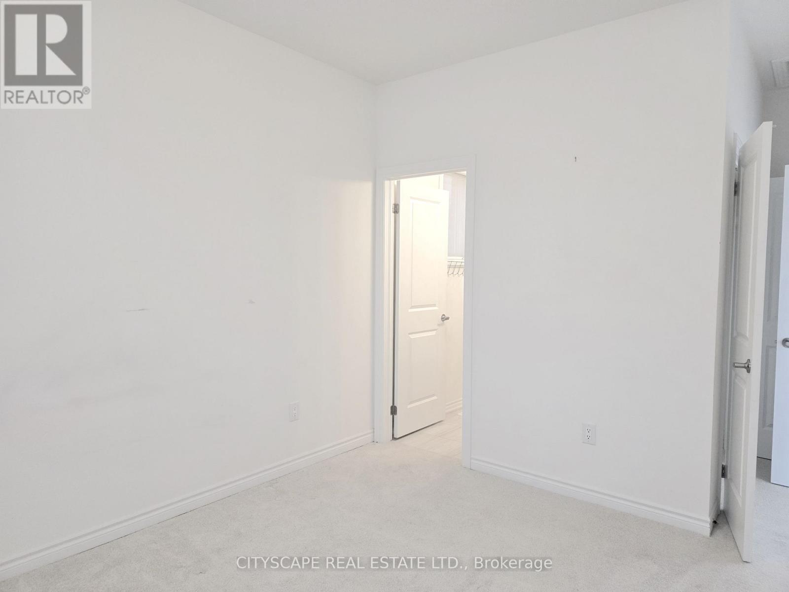 48 Hillcroft Way, Kawartha Lakes, Ontario  K0M 1A0 - Photo 27 - X12962692