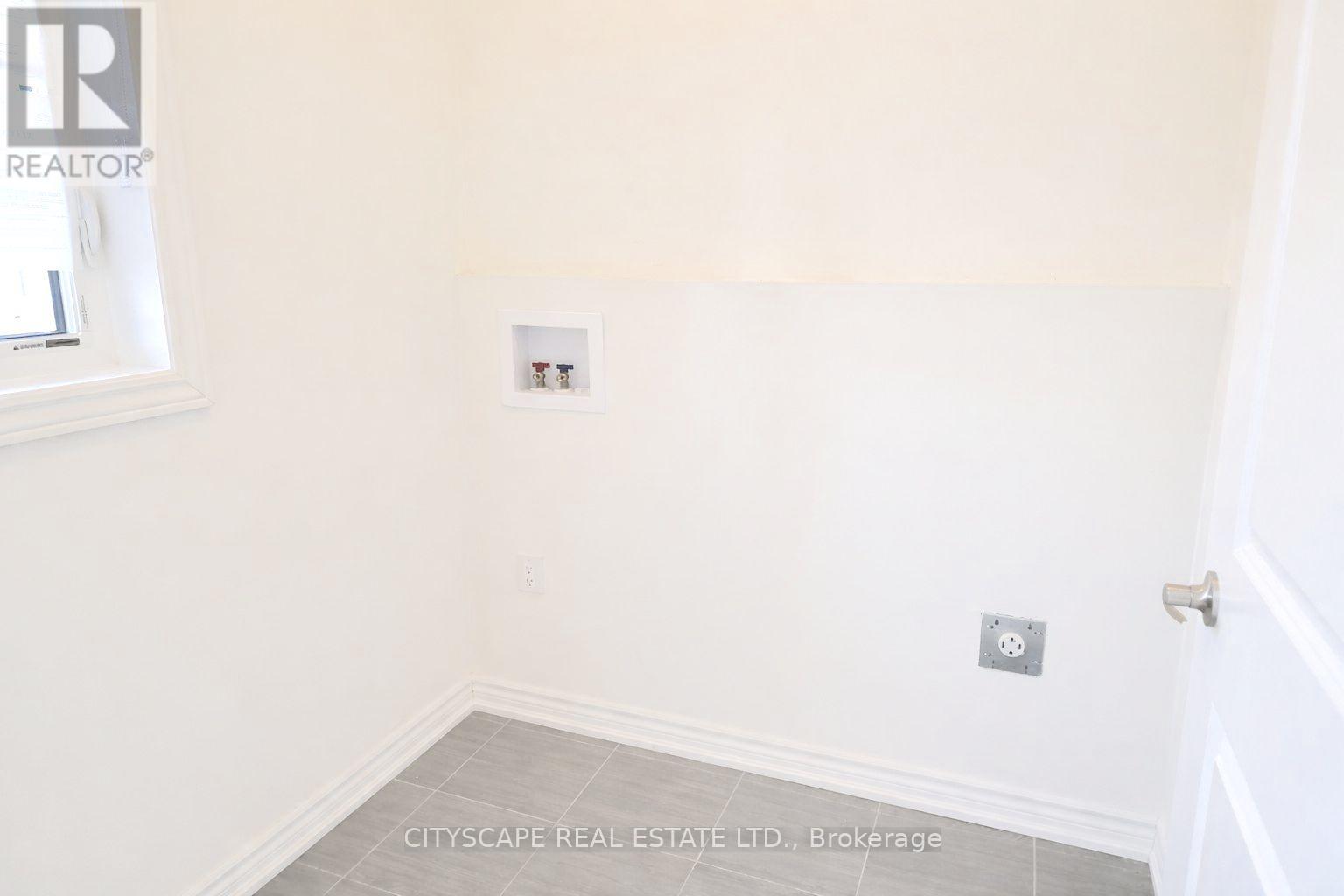 48 Hillcroft Way, Kawartha Lakes, Ontario  K0M 1A0 - Photo 39 - X12962692