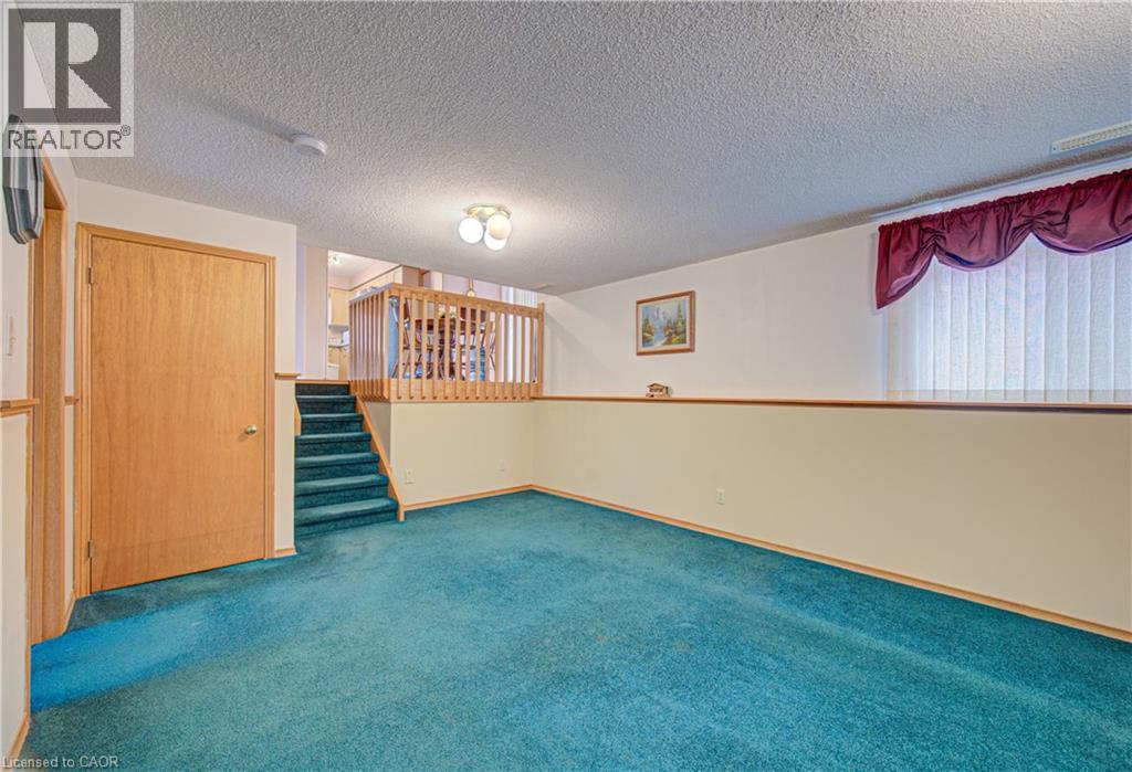 489 Northlake Drive, Waterloo, Ontario N2V 1V5 - Photo 28 - 40815926